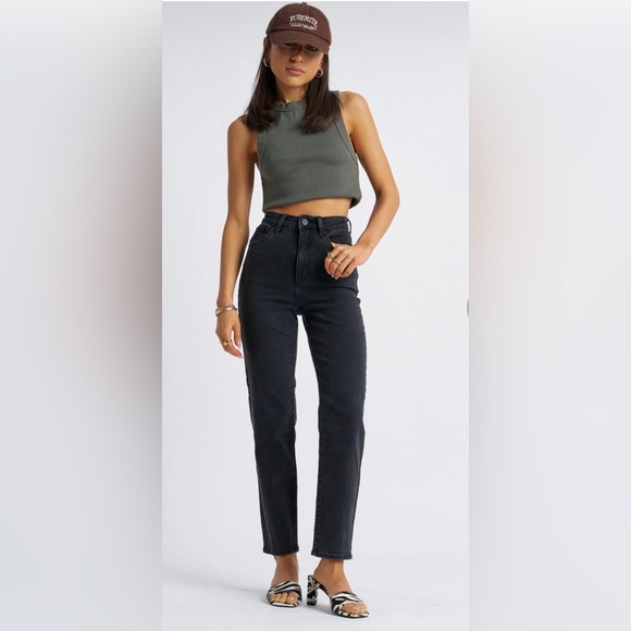 Abrand Denim - Abrand Jeans a 94 High Slim in 90210 size 31